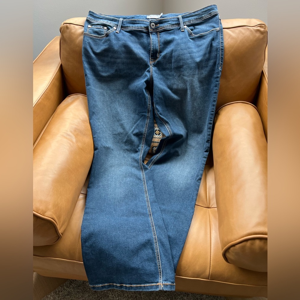 Torrid Luxe Slim Boot Jeans Size 20R Super Stretch